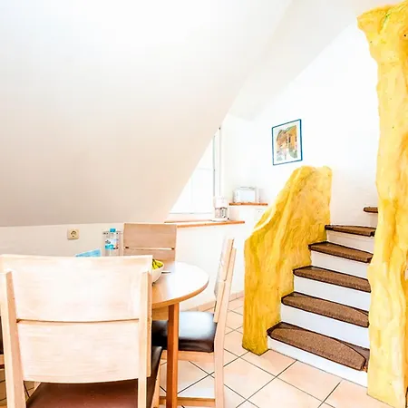 Bunte Villa, Whg Raeuberleiter דירה