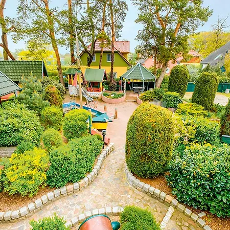 Bunte Villa, Whg Raeuberleiter *